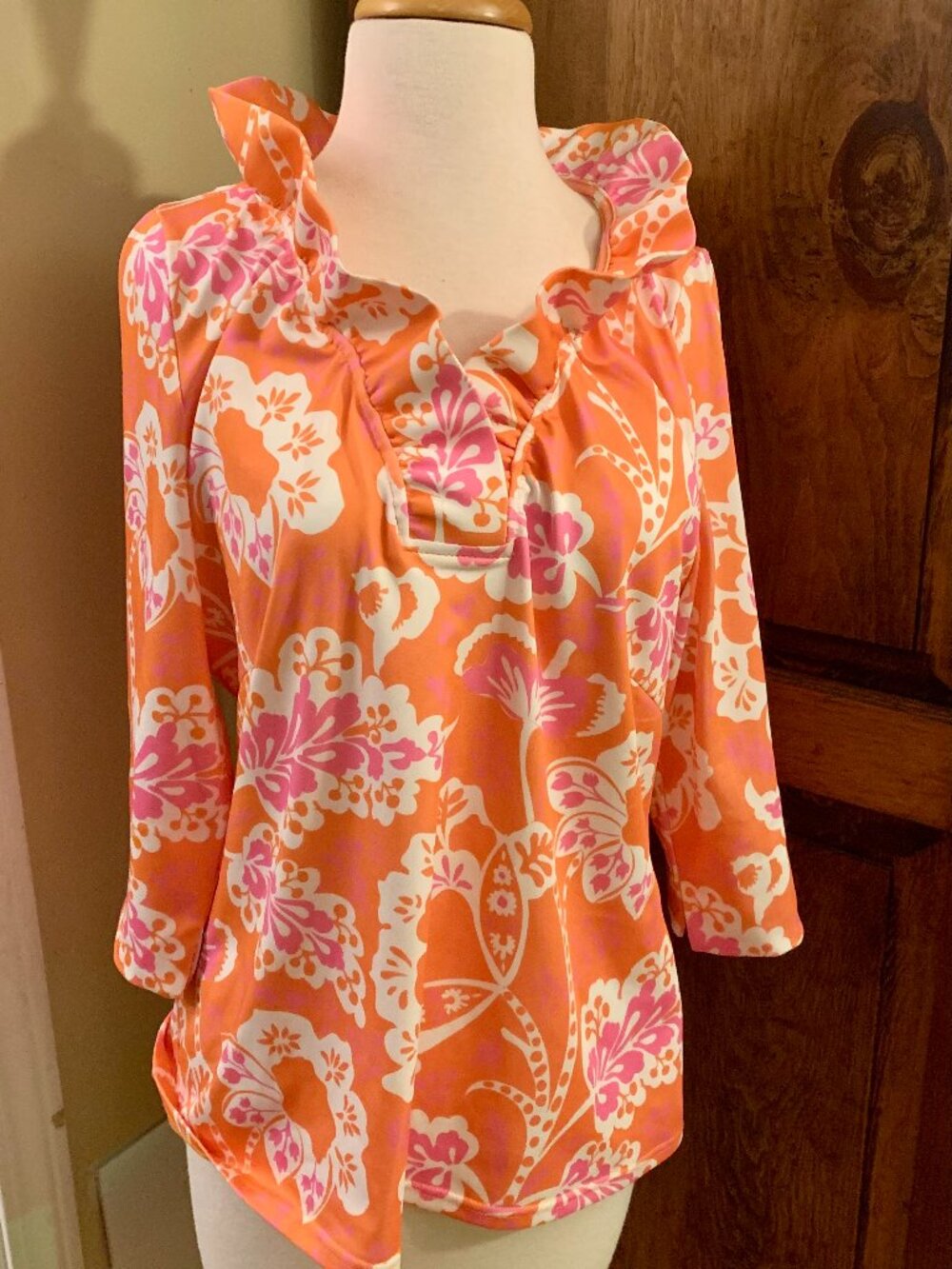 Gretchen Scott Ladies L colorful shirt